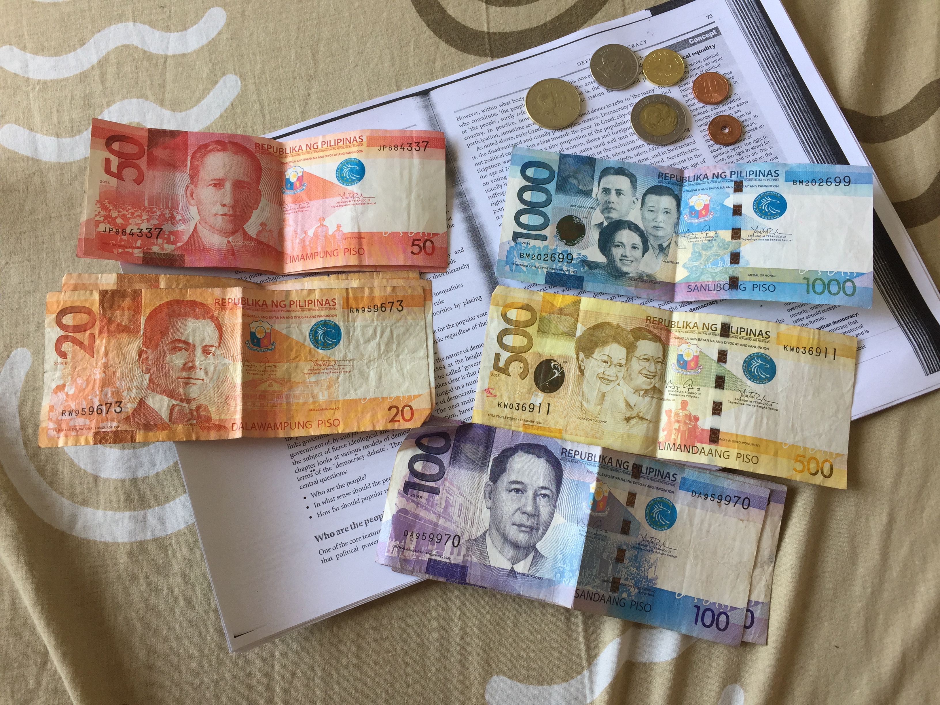 フィリピン　小銭がなければ買い物ができない！？